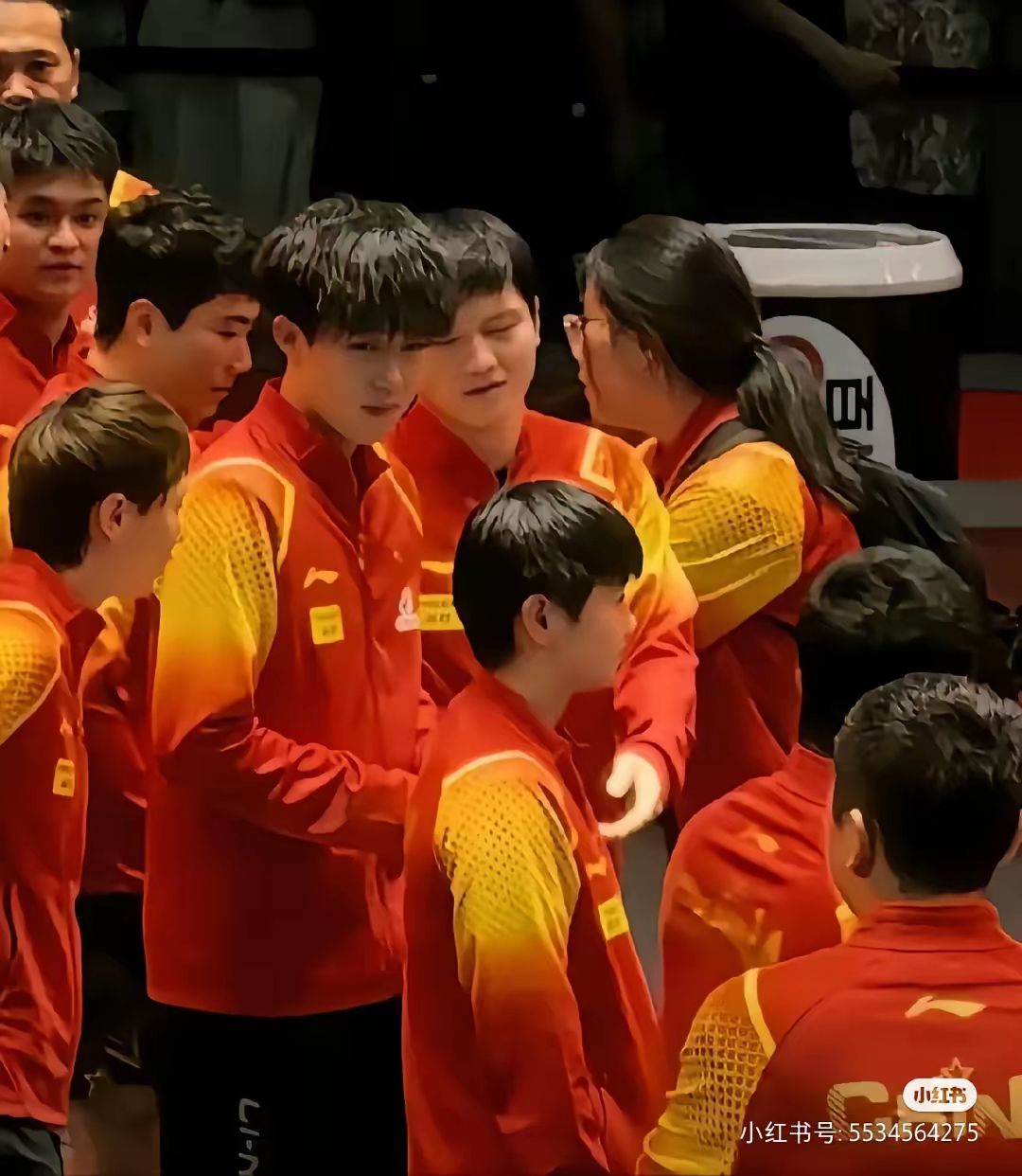 爱游戏APP-球员们将在比赛中争夺胜利的荣耀