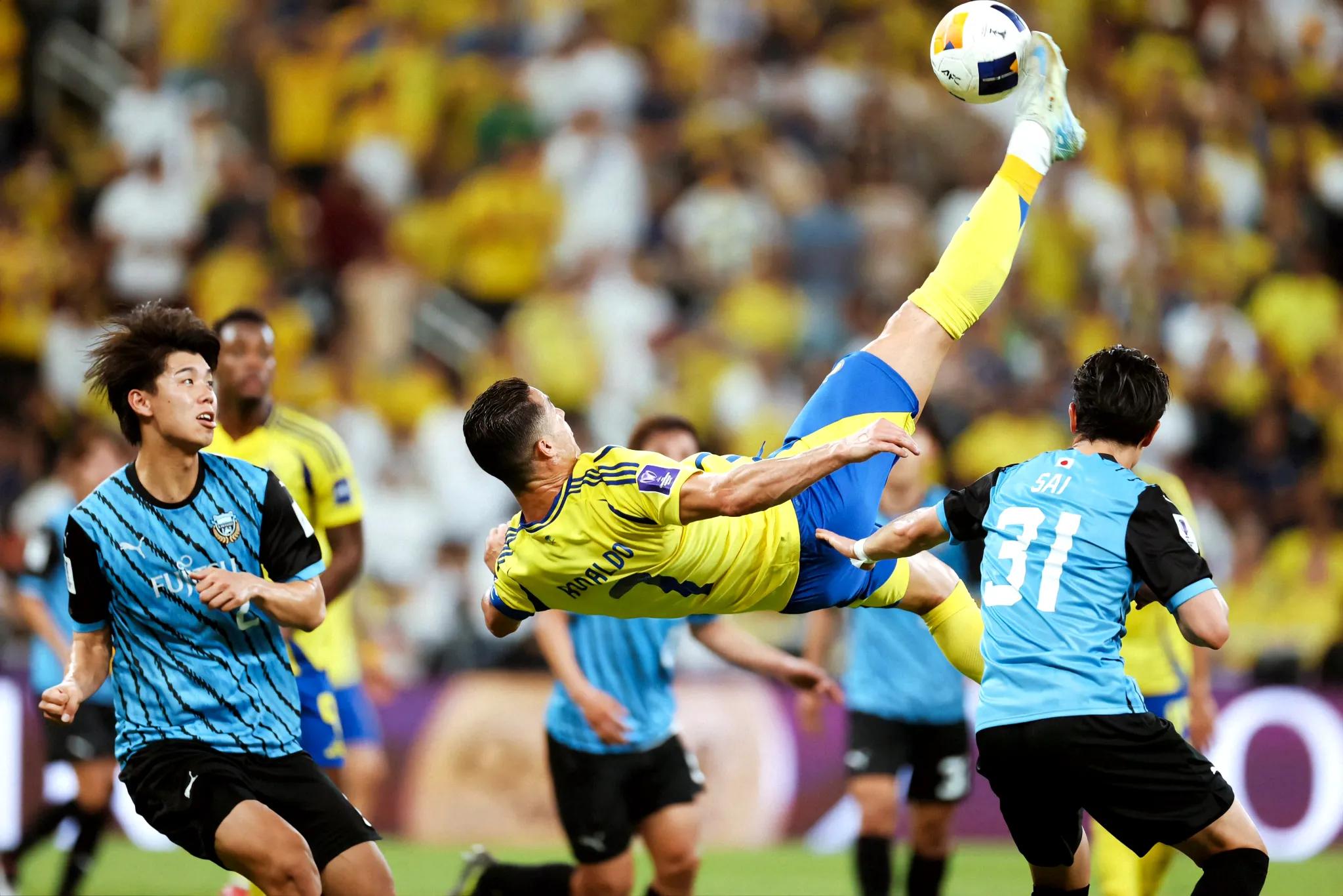 球员们将在比赛中争夺胜利的荣耀 球员们将在比赛中争夺胜利的荣耀