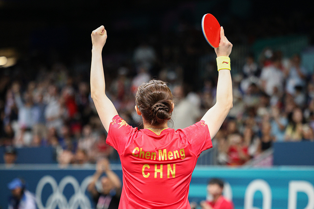 法国队横扫中国队，郑思维点燃赛场