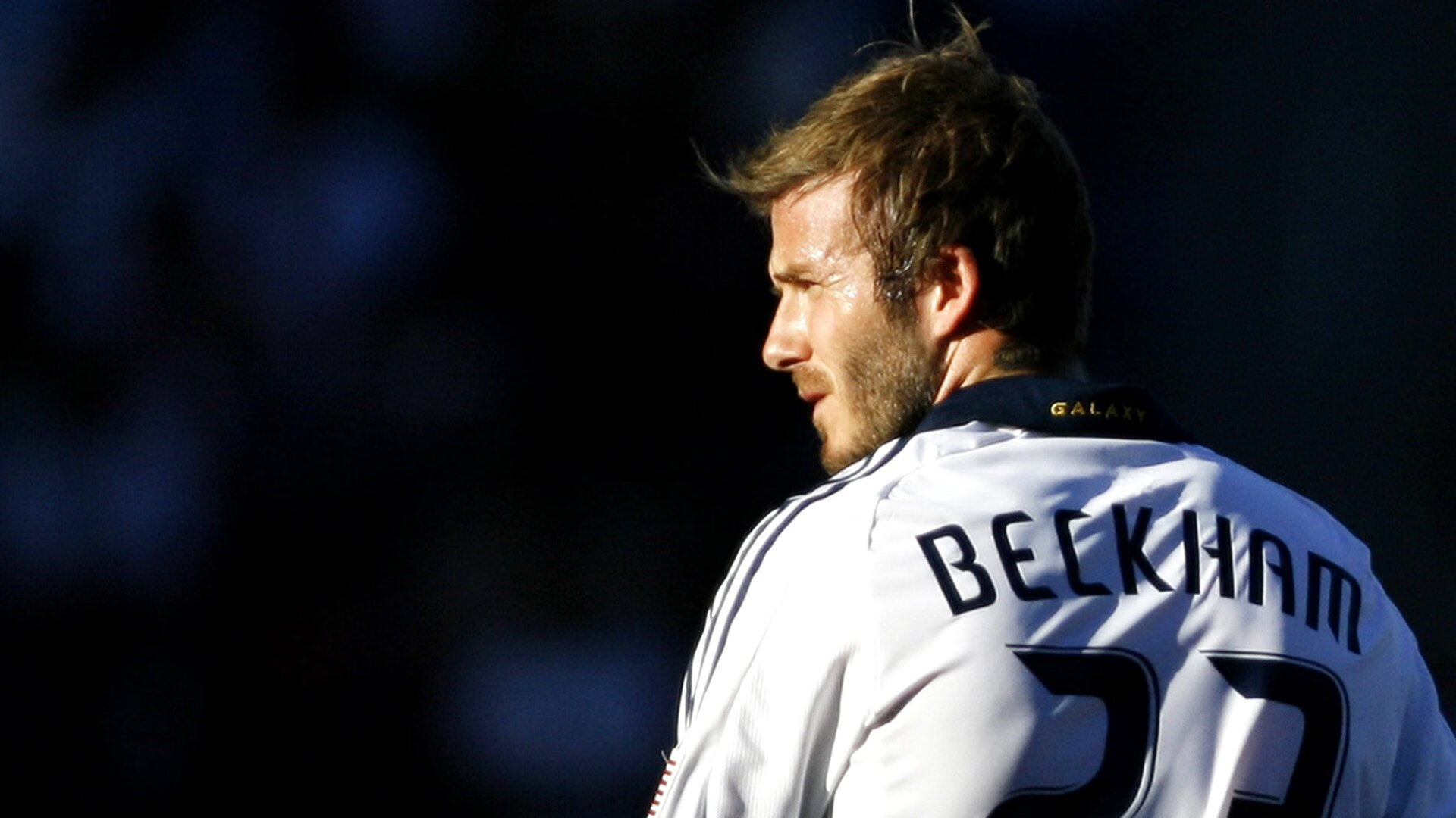 喀麦隆决胜局惊险带走牙买加，阿克化身关键先生定乾坤