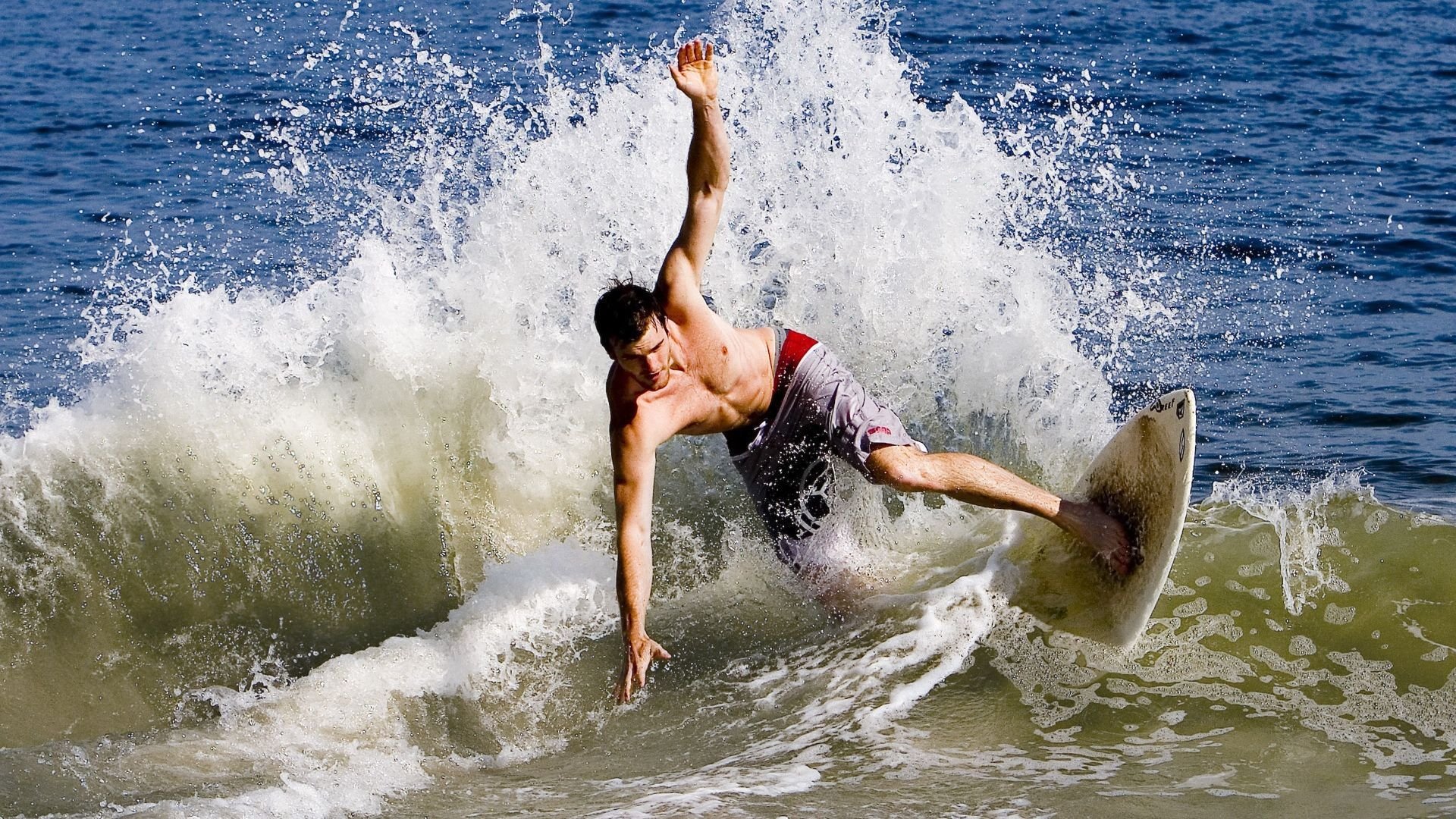 上海队节奏掌控步行者,霍勒迪成为关键先生