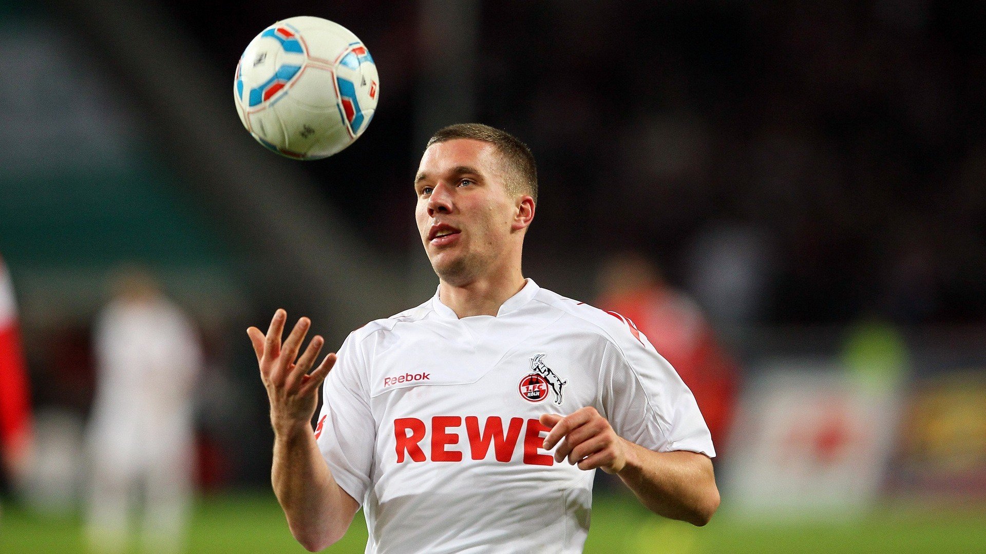 逆转与纪录，当葡萄牙足球遇上德国乒乓